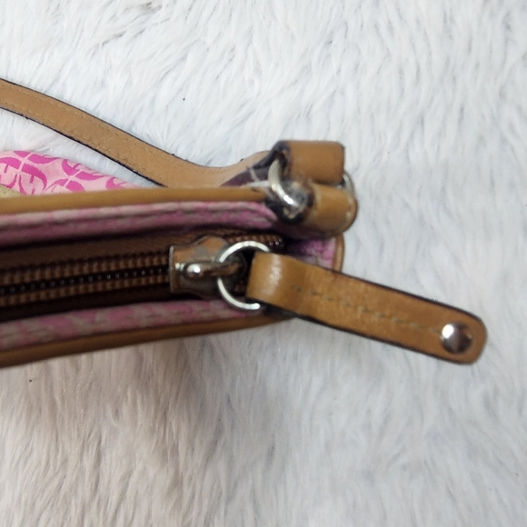 FOSSIL Small Crossbody - Picture 8 of 12